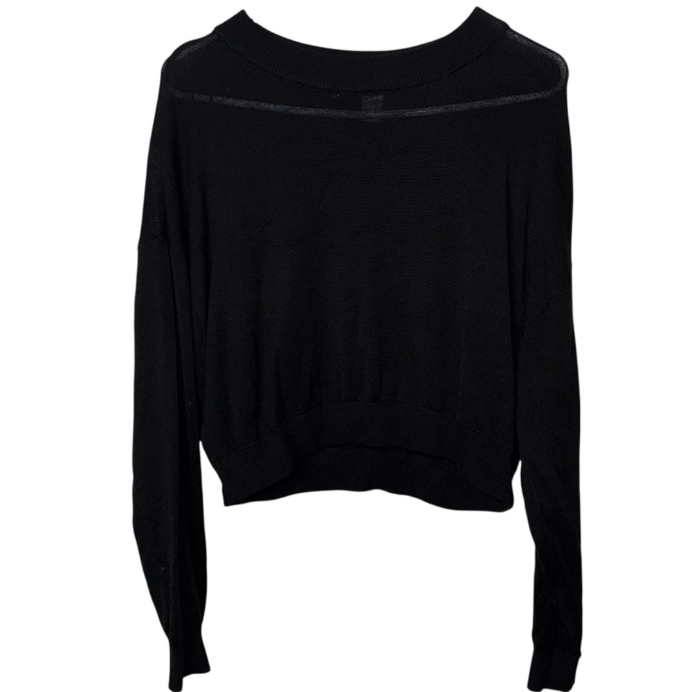 H&M Black Long Sleeve Sweater Crop Top (L)